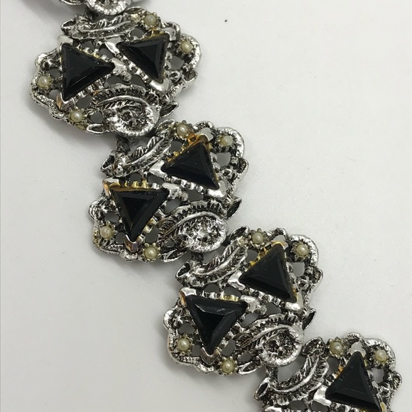 VTG Chunky Bracelet - Picture 2 of 8